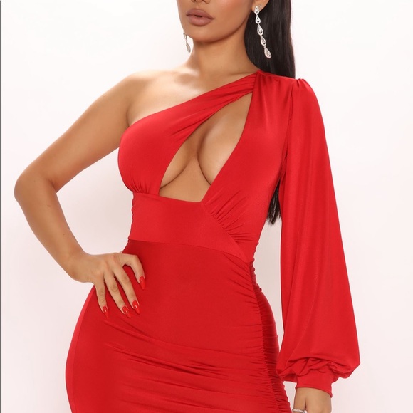 Brand new formal dress - Picture 3 of 3